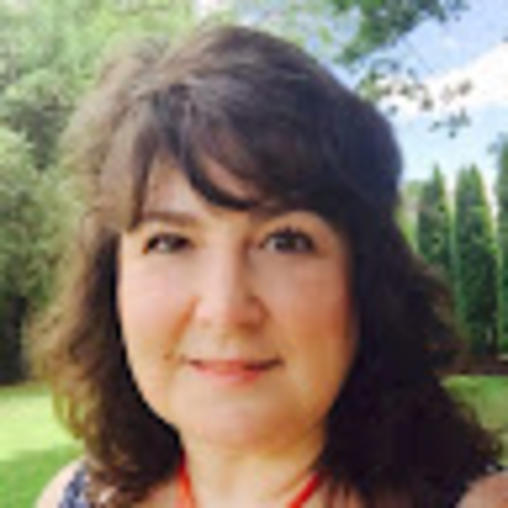 Meet your Posher, Denise